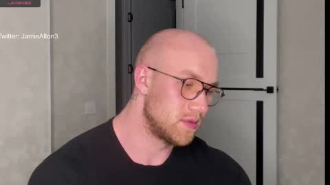 Wlademar online show from 10.22.25