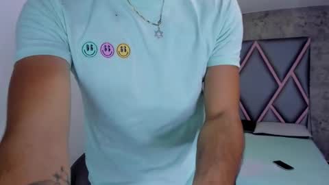 Nicolas Y Laura online show from 03.26.26