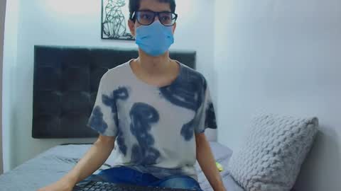  W O L F  online show from 02.11.25