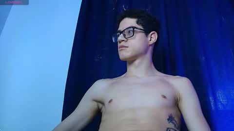  W O L F  online show from 01.12.26