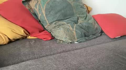 Snapshot of wolfdeep chatting on 02.12.25 Sweetdog online show from 02.12.25