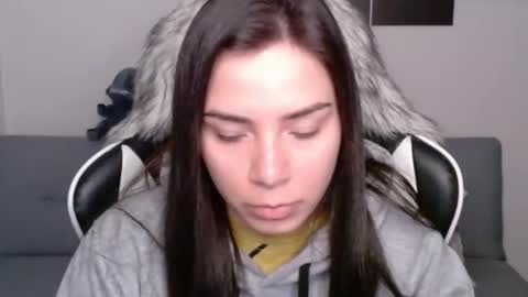 Snapshot of wolfs_daughter chatting on 02.04.25 Alex online show from 02.04.25