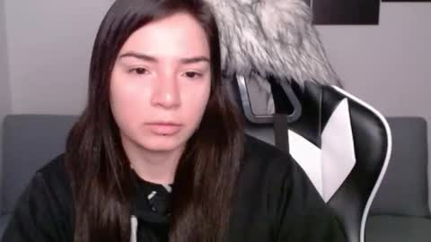 Snapshot of wolfs_daughter chatting on 02.16.25 Alex online show from 02.16.25