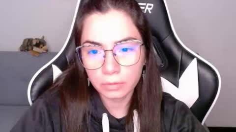 Alex online show from 04.08.26