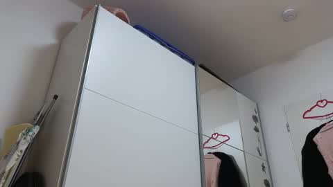 Snapshot of wondergirl_68 chatting on 11.01.25 Wondergirl online show from 11.01.25