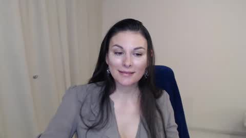 Snapshot of wonderr_woman chatting on 01.12.25 wonderr_woman online show from 01.12.25