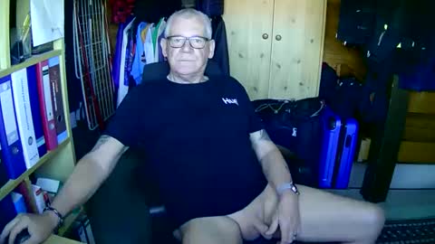 Always Horny online show from 04.21.26