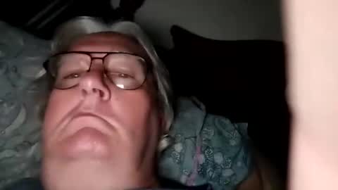 Snapshot of woodpecker115 chatting on 10.29.25 woodpecker115 online show from 10.29.25