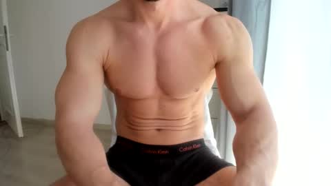 Wolfie online show from 04.08.26