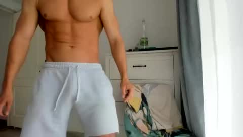 Wolfie online show from 06.04.26