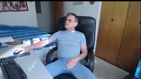 Large one  online show from 11.15.25