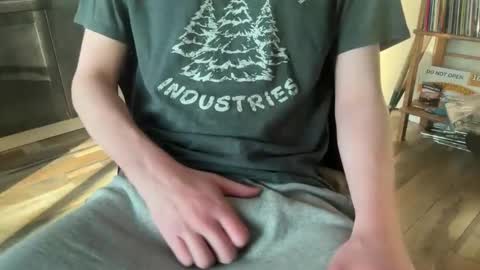 wormburm online show from 04.15.26