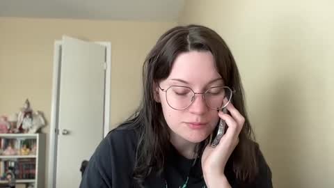 Snapshot of worship_lucina chatting on 12.03.24 Lucina online show from 12.03.24