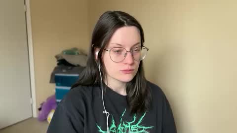 Snapshot of worship_lucina chatting on 01.16.25 Lucina online show from 01.16.25