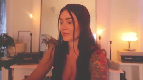 Snapshot of worshipbrielle chatting on 02.07.25 Brielle online show from 02.07.25