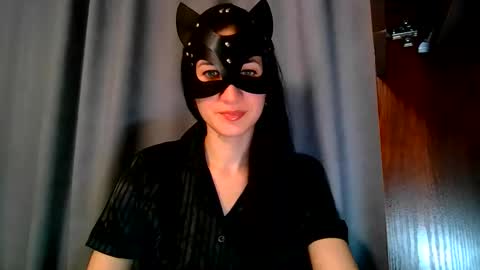 wow_dream_girl_ online show from 11.24.25