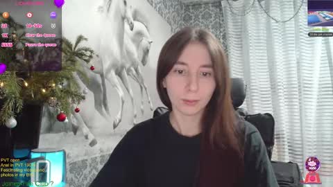 Snapshot of wow_porno_ chatting on 12.17.24 Anna online show from 12.17.24