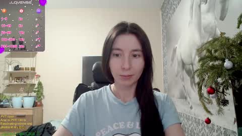 Snapshot of wow_porno_ chatting on 12.28.24 Anna online show from 12.28.24