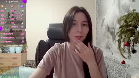 Snapshot of wow_porno_ chatting on 12.31.24 Anna online show from 12.31.24