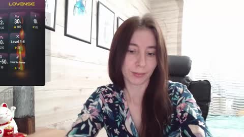 Snapshot of wow_porno_ chatting on 09.09.25 Anna online show from 09.09.25