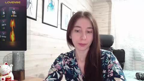 Snapshot of wow_porno_ chatting on 09.23.25 Anna online show from 09.23.25