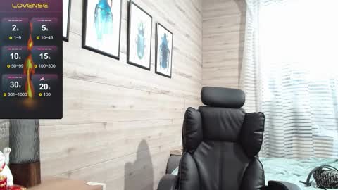 Snapshot of wow_porno_ chatting on 09.26.25 Anna online show from 09.26.25