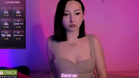 Snapshot of wow_sue chatting on 11.30.25 Sue online show from 11.30.25