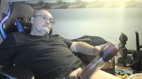 wowsers2022 online show from 10.22.25