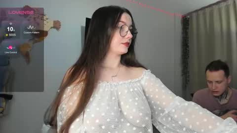 Eric and Christine 3 online show from 12.21.25