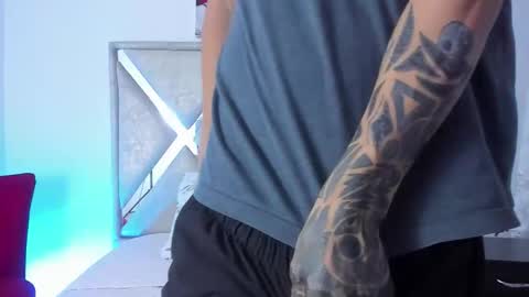 wyatt online show from 12.05.25