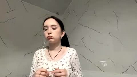 Kate  online show from 04.09.26