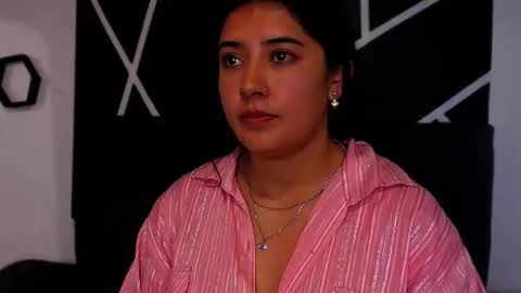 Snapshot of x_adeline_ chatting on 10.30.25 Adeline online show from 10.30.25