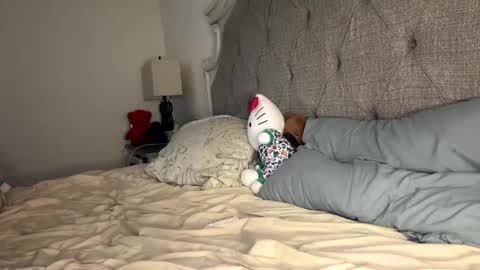 Snapshot of x_dreamgirl_x chatting on 01.17.25 Mariah online show from 01.17.25