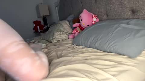 Snapshot of x_dreamgirl_x chatting on 02.16.25 Mariah online show from 02.16.25