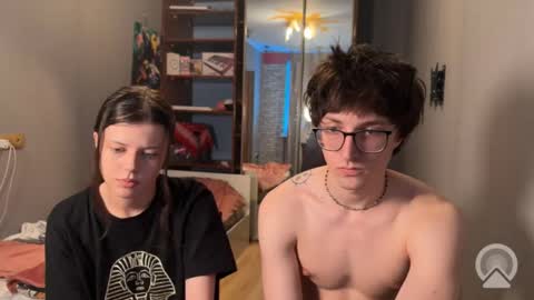 Philipp and Este online show from 01.16.26