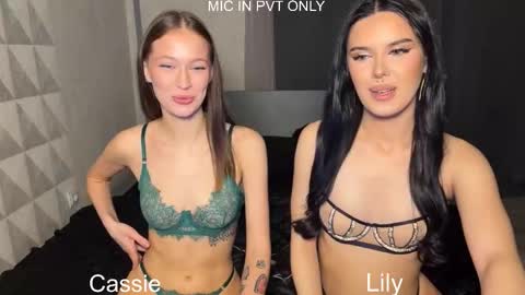 Snapshot of x_kai chatting on 11.25.25 wiwi clap clap cat baby girl online show from 11.25.25