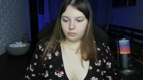 Snapshot of x_nirvana_x chatting on 12.14.24 LOVE NERDS ONLY online show from 12.14.24