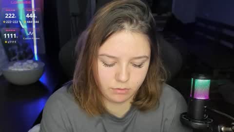 Snapshot of x_nirvana_x chatting on 09.16.25 LOVE NERDS ONLY online show from 09.16.25