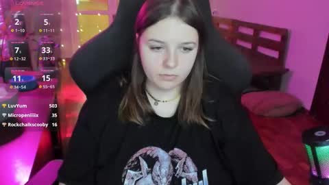 Snapshot of x_nirvana_x chatting on 02.15.26 LOVE NERDS ONLY online show from 02.15.26