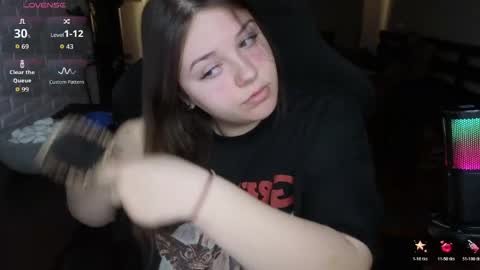 LOVE NERDS ONLY online show from 04.20.26