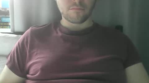 Snapshot of x_yes chatting on 11.18.25 x_yes online show from 11.18.25