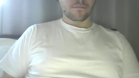 Snapshot of x_yes chatting on 11.20.25 x_yes online show from 11.20.25