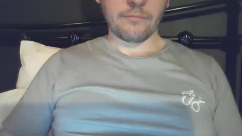 Snapshot of x_yes chatting on 12.15.25 x_yes online show from 12.15.25