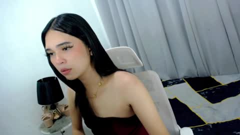 xairah_doux online show from 04.09.26