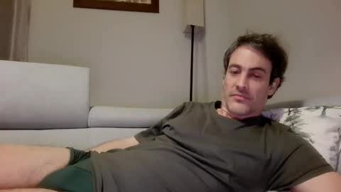 Snapshot of xalegarmax chatting on 02.25.26 xalegarmax online show from 02.25.26