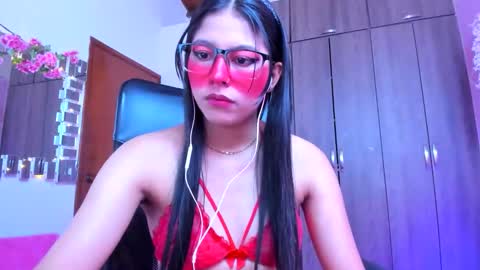 XALLYSONX online show from 09.26.25
