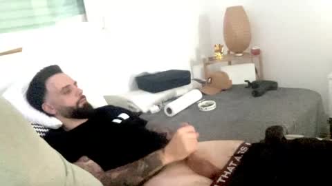 xamrelgneal online show from 06.05.26