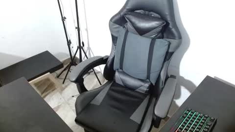 Xanderstone online show from 02.06.26