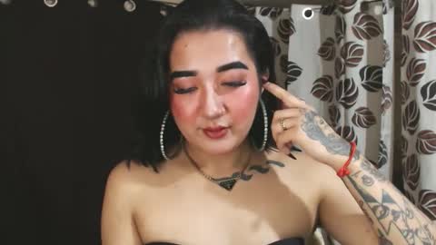 Snapshot of xasianempressx chatting on 01.21.25 Nira NOT INTO CHEAP GUYS online show from 01.21.25