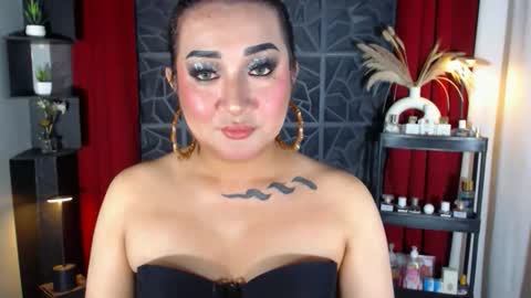 Snapshot of xasianempressx chatting on 10.12.25 Nira NOT INTO CHEAP GUYS online show from 10.12.25